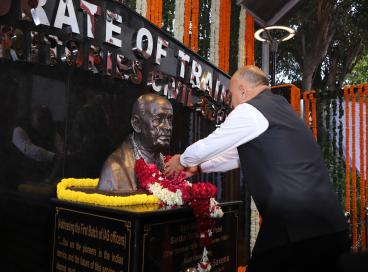 Unveiling of Bust of Sardar Vallabhbhai Patel by Shri Vinai Kumar Saxena, Hon'ble Lieutenant Governor of Delhi.