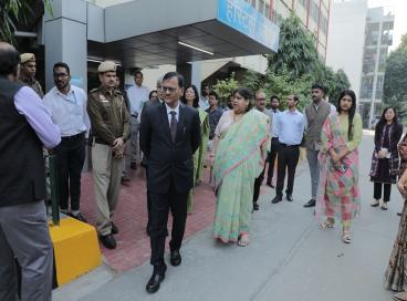 Chief Secretary, Delhi interaction with IAS OTs, DANICS and PONDICS (Probationers) on 27.11.24