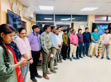 Pledge on promotion and development of Khadi