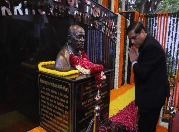 Unveiling of Bust of Sardar Vallabhbhai Patel by Shri Vinai Kumar Saxena, Hon'ble Lieutenant Governor of Delhi.